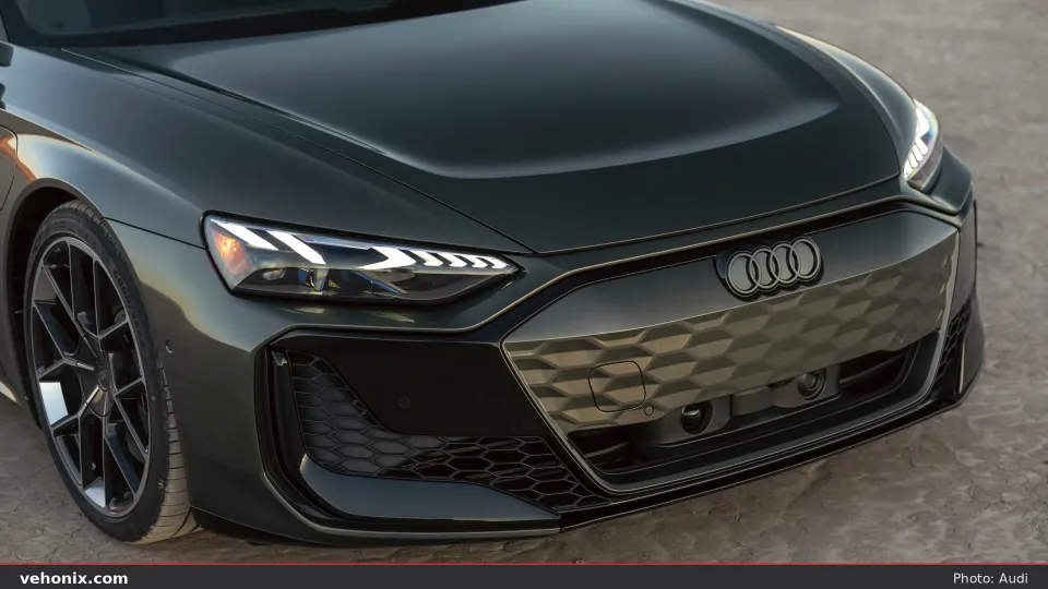 2026 Audi RS e-tron GT, exterior view