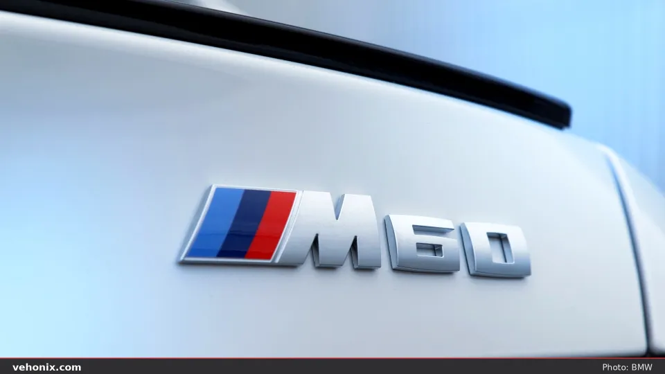 2026 BMW i5 M60 xDrive in blue, exterior view