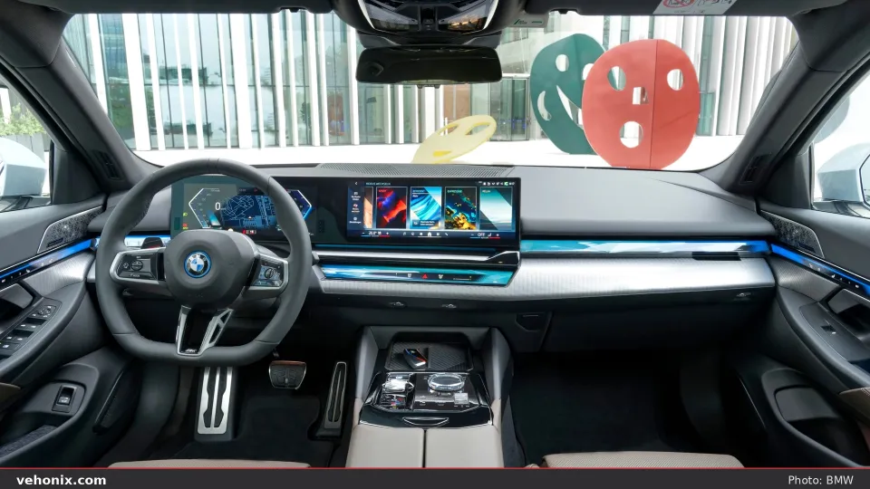 2026 BMW i5 xDrive40 interior