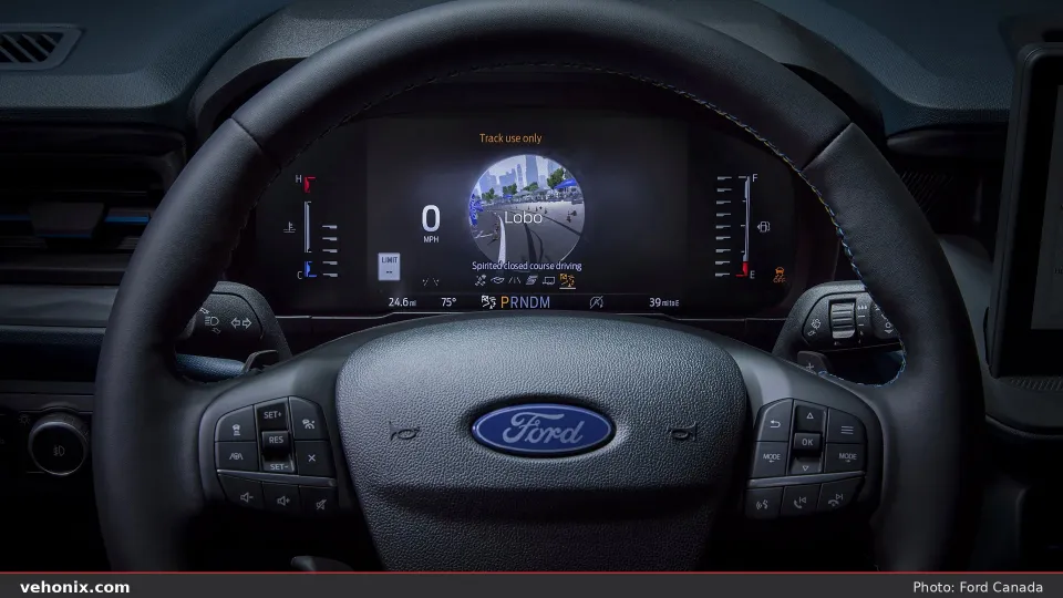 2026 Ford Maverick Lobo, exterior view