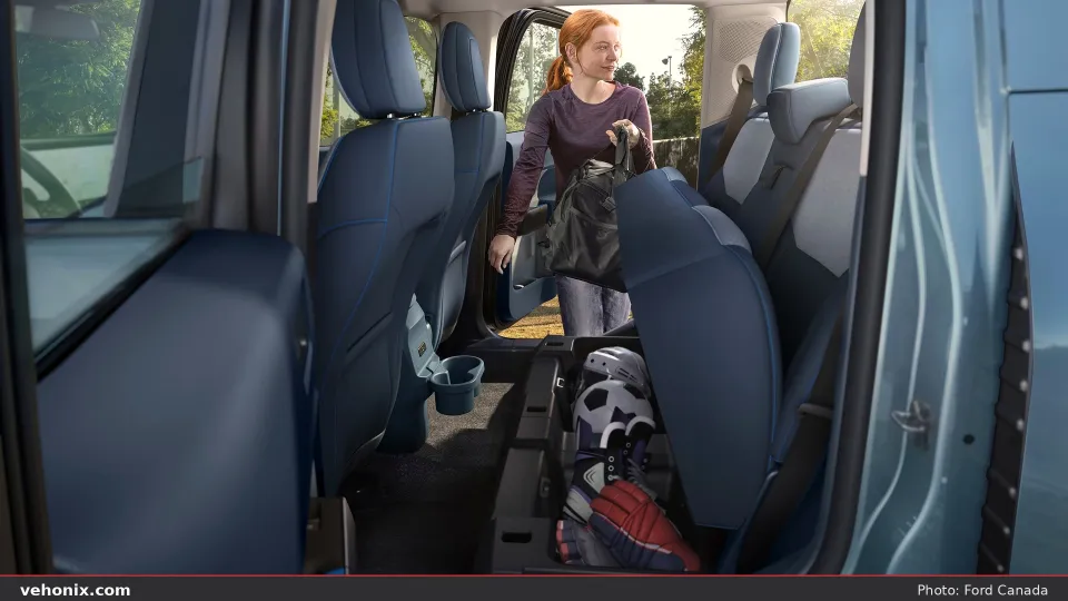 2026 Ford Maverick Lobo interior cabin