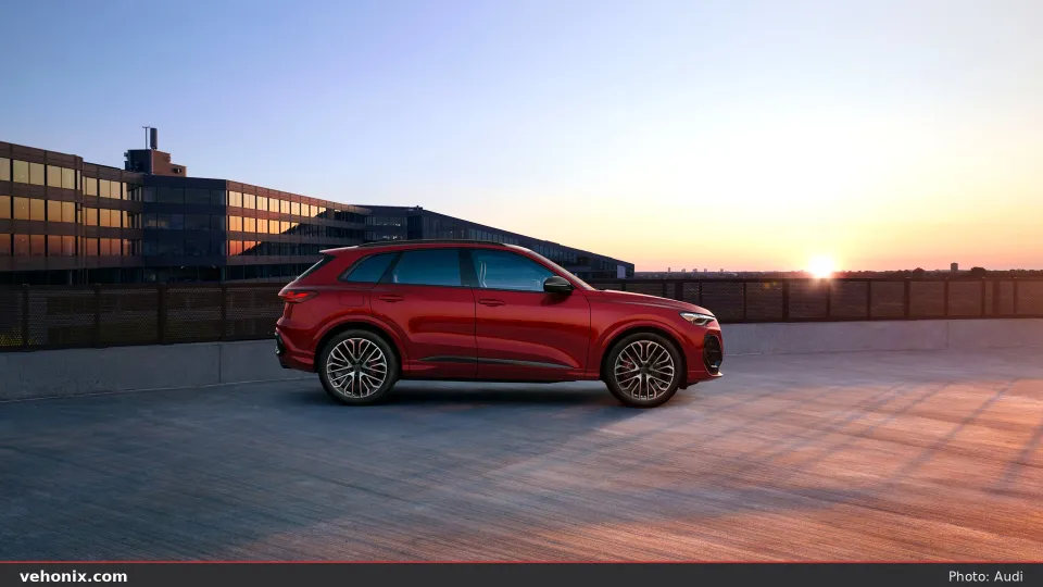 2026 Audi SQ5, side exterior view
