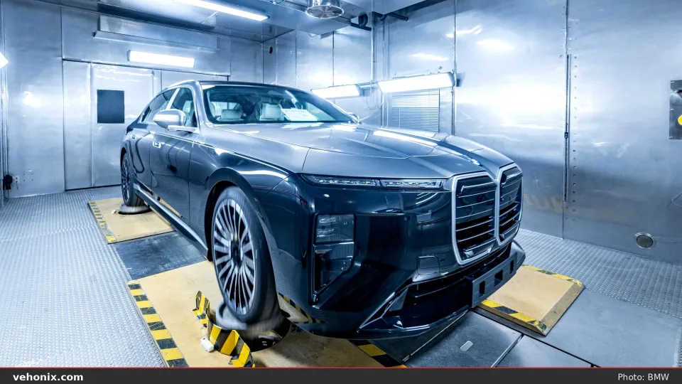 2026 BMW 750e xDrive