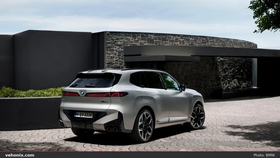 2026 BMW X5 M60i xDrive