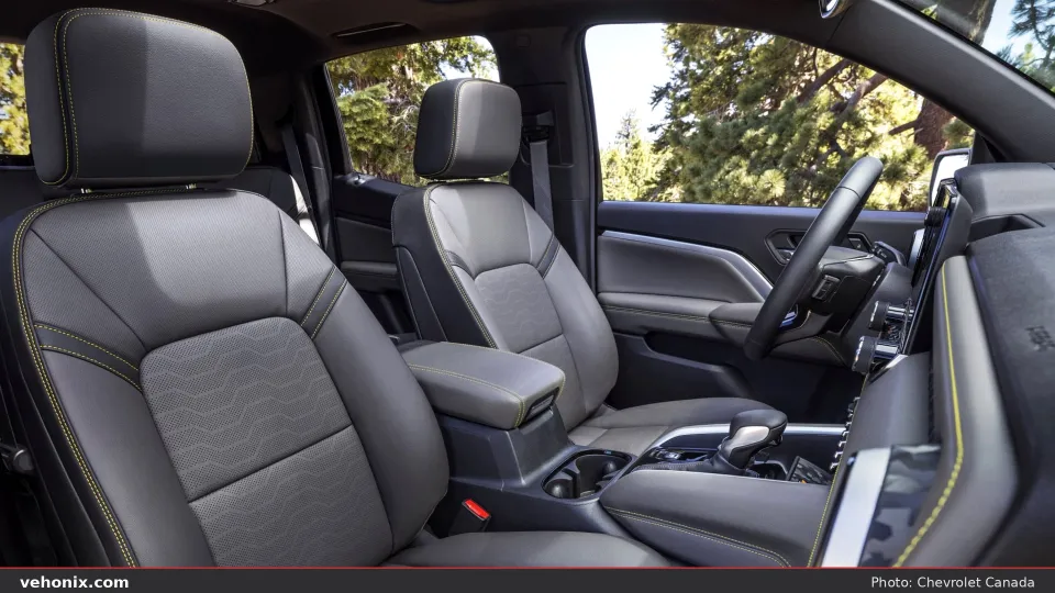 2026 Chevrolet Colorado ZR2, front seats