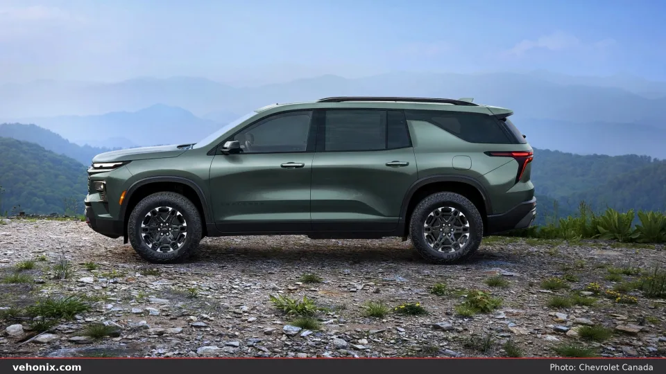 2026 Chevrolet Traverse in green, side profile