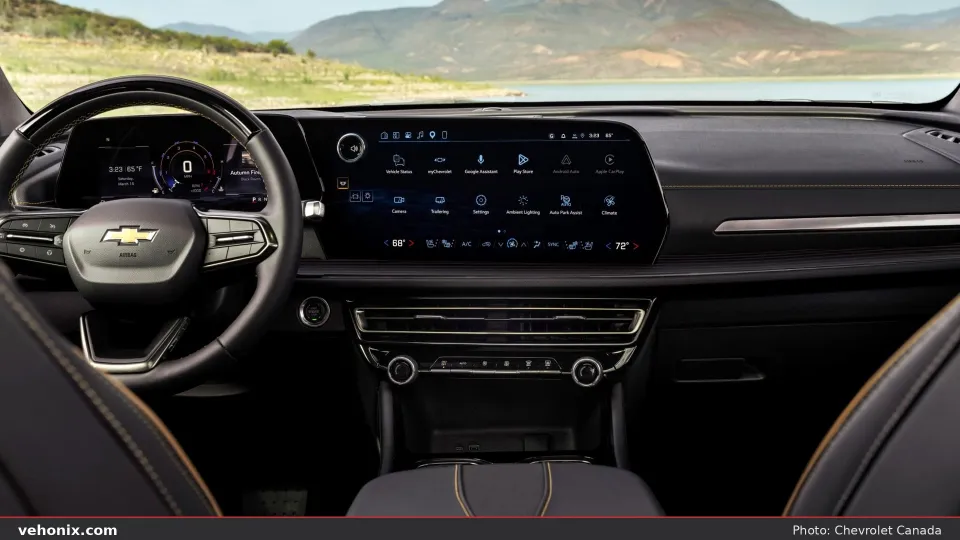 2026 Chevrolet Traverse, dashboard and steering wheel